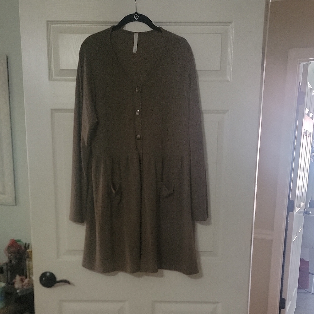 V-Neck Long Sleeve Midi Dress in Taupe